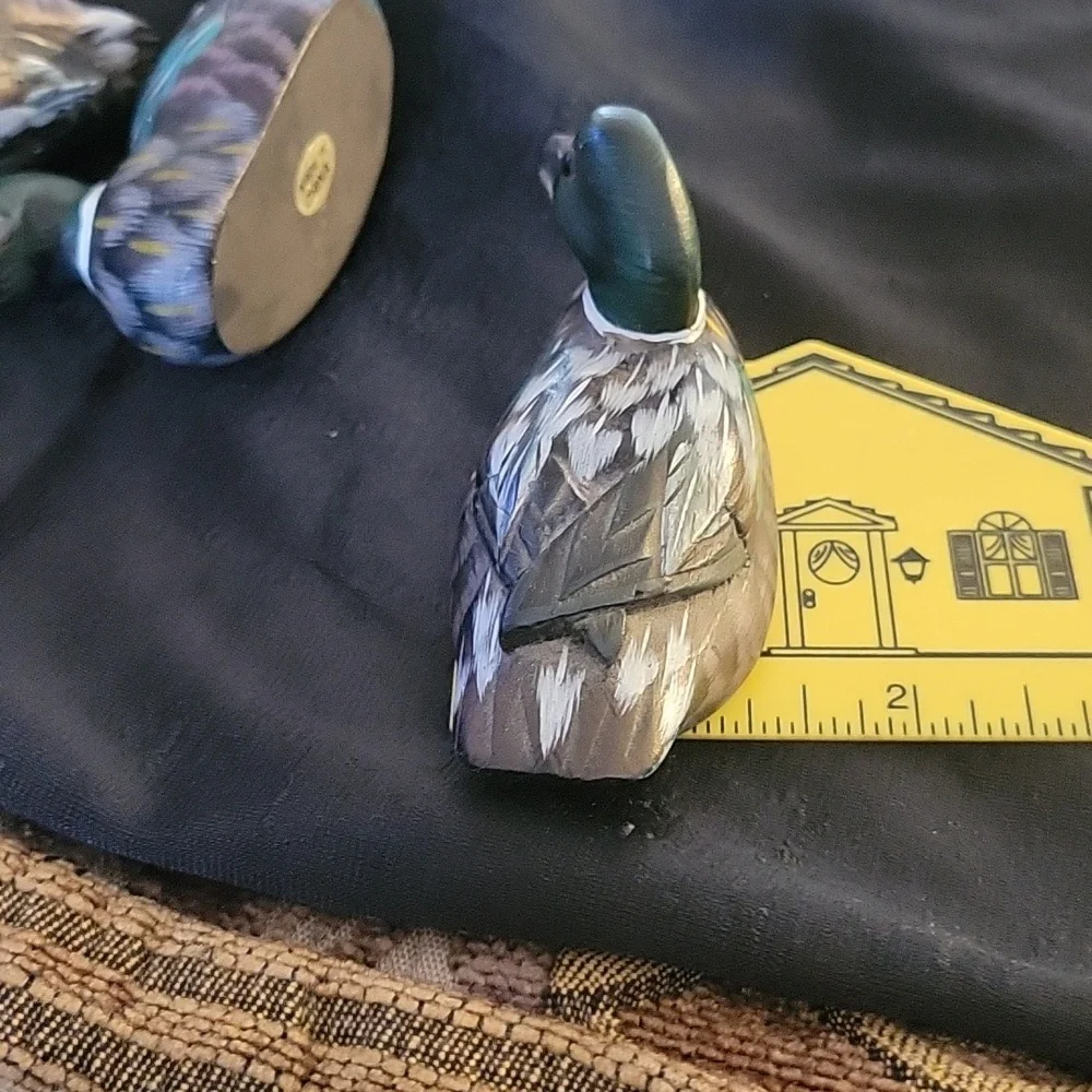 Decorative Bird Figurines - Green and Gray
